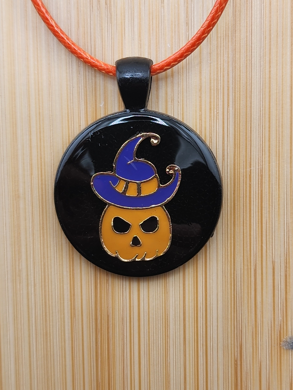 19in To 17in Adjustable Black Halloween Pumpkin Pendant Necklace with Purple Hat